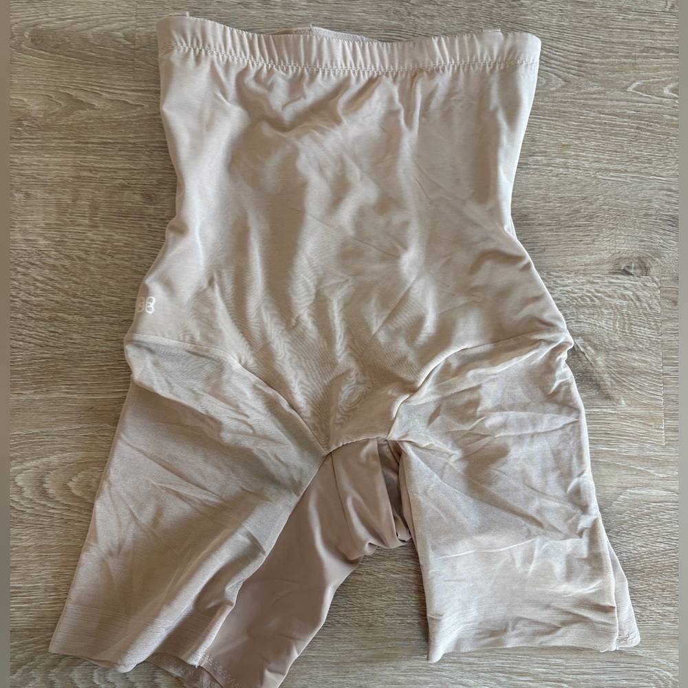 Honeylove shapewear. Large